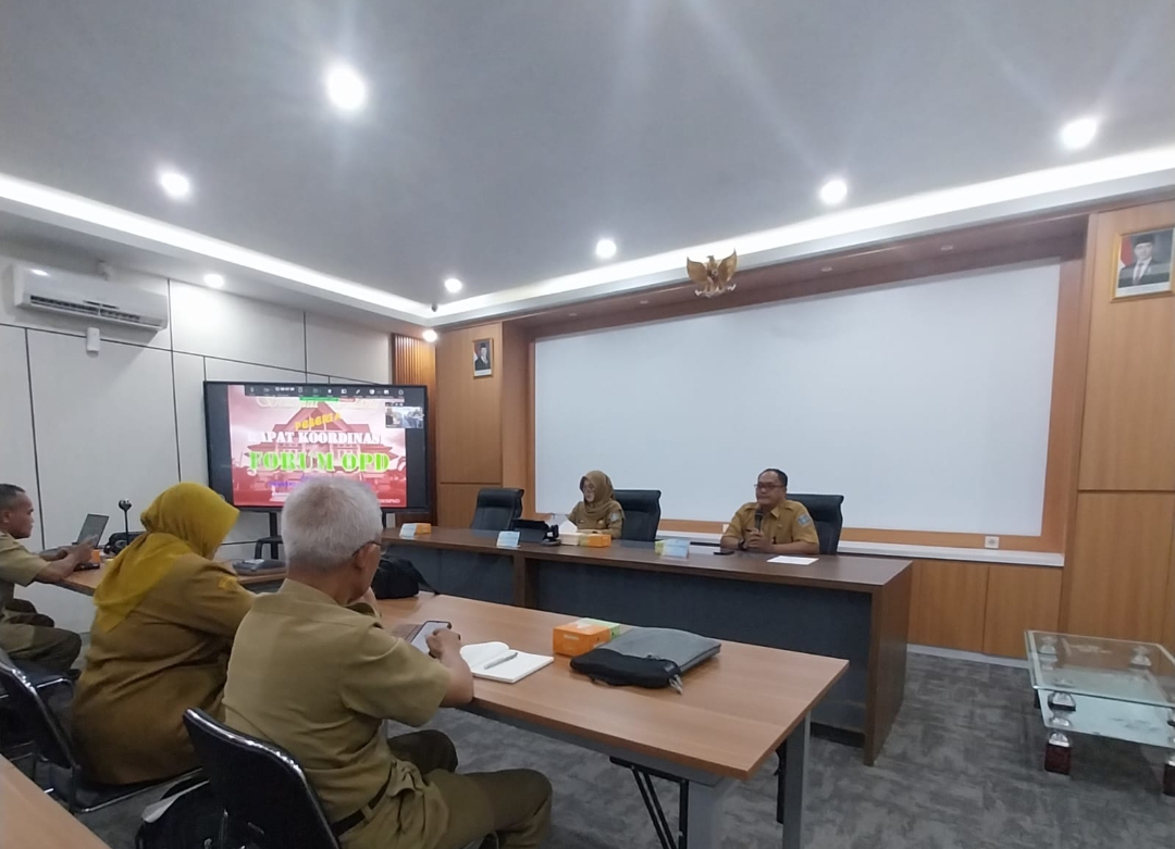 Selaraskan Arah Kebijakan Penyelenggaraan Bidang Sosial dan Pemberdayaan Masyarakat, DINSOSPMD Adakan RAKORTEK Forum OPD Kabupaten/Kota