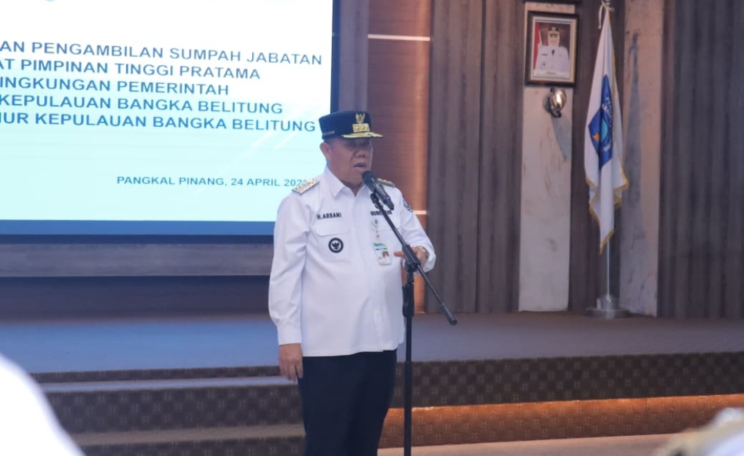 Gubernur Babel Lantik Delapan Pejabat Pimpinan Tinggi Pratama, Tekankan Integritas dan Percepatan Kinerja