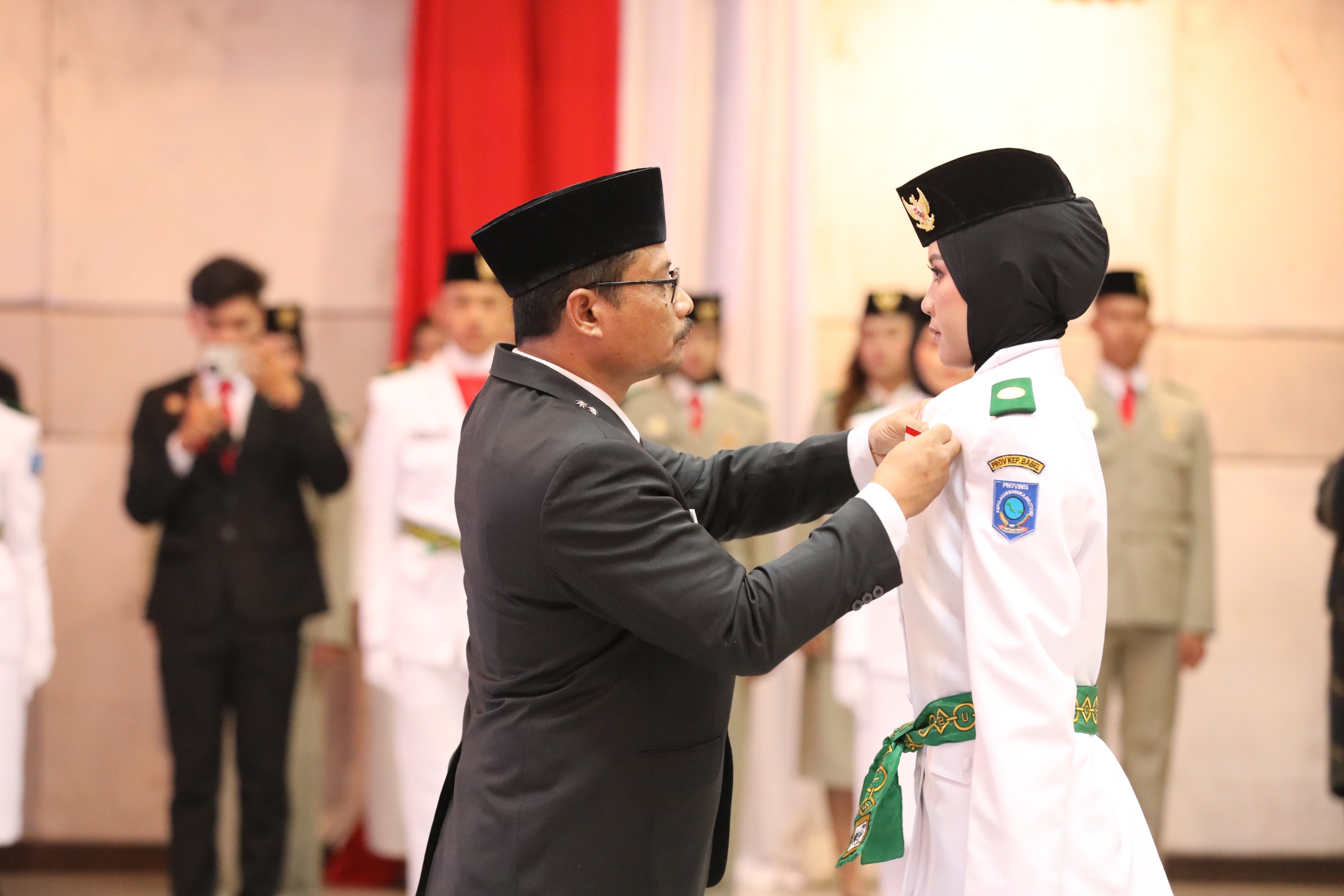 Pj Sekda Kukuhkan 30 Paskibraka Babel, Amanah Merah Putih Siap Ditunaikan