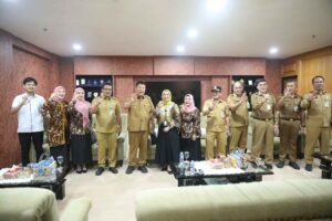 Wujud Kepedulian bagi Korban Kebakaran Basel, Gubernur Hidayat Arsani Terima Donasi BPJS Ketenagakerjaan